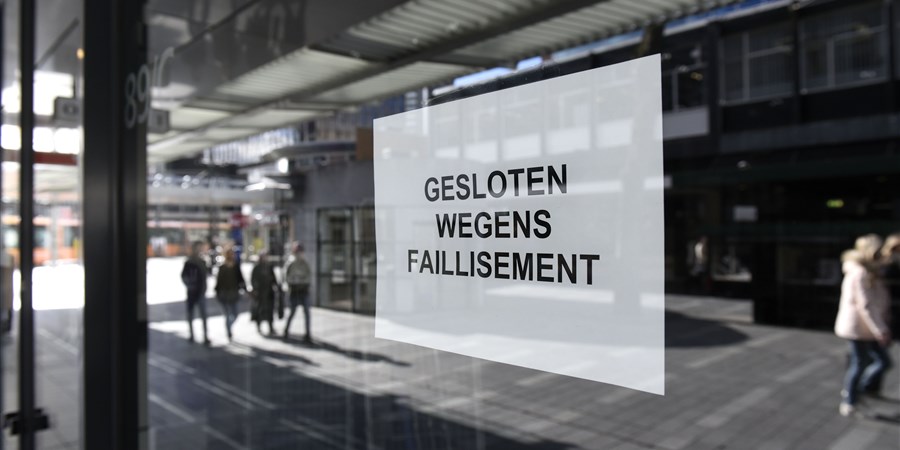 Faillisement