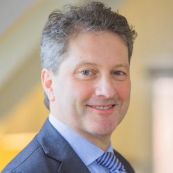 Jos Leeser, Bestuurder / Senior vermogensbegeleider